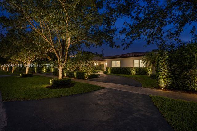 735 Benevento Ave, Coral Gables, FL 33146