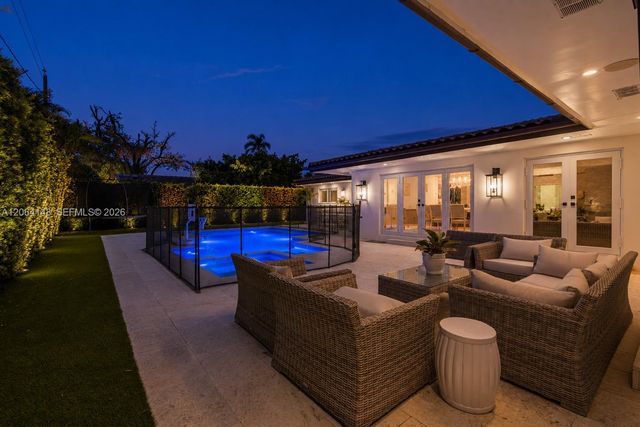 735 Benevento Ave, Coral Gables, FL 33146