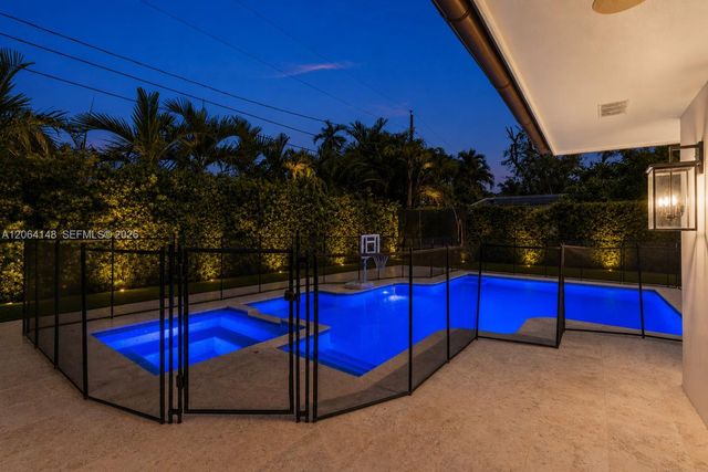 735 Benevento Ave, Coral Gables, FL 33146