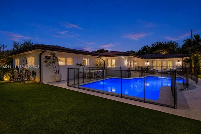 735 Benevento Ave, Coral Gables, FL 33146