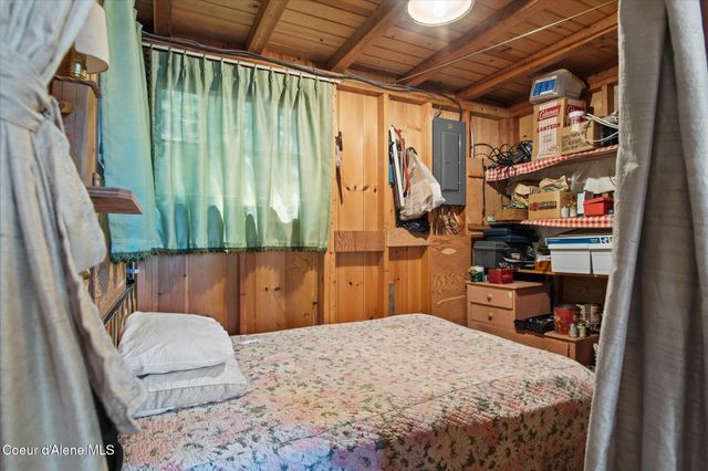 9598 S Upper Twin Lakes Shore, Rathdrum, ID 83858