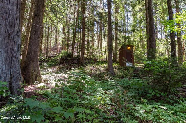 9598 S Upper Twin Lakes Shore, Rathdrum, ID 83858