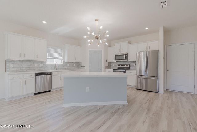 2223 WILLOW SPRINGS Drive, Green Cove Springs, FL 32043