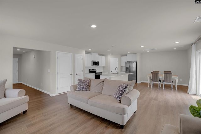 71 Redwing Drive, Lugoff, SC 29078