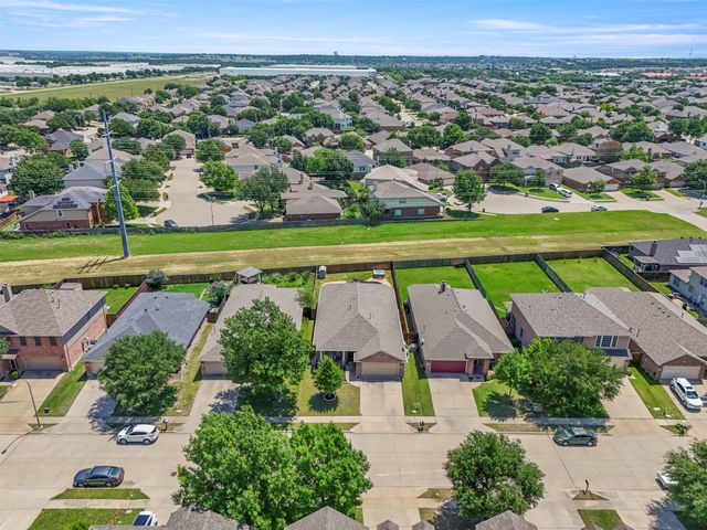 13220 Padre Avenue, Fort Worth, TX 76244