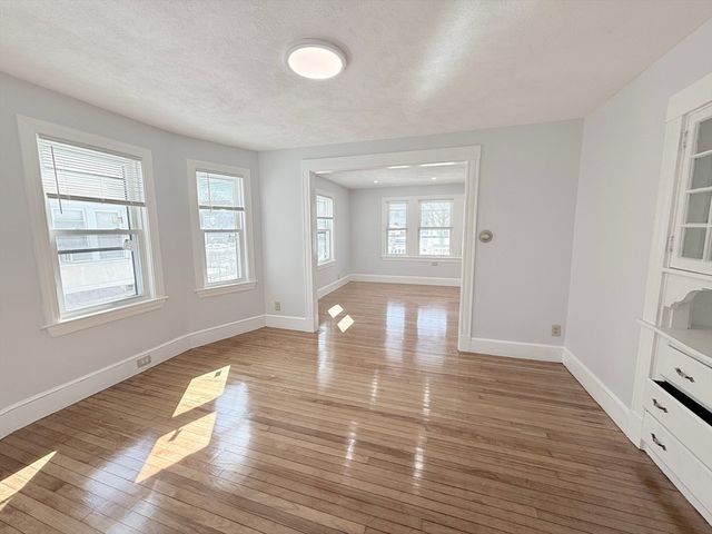 204 Farrington St 1, Quincy, MA 02170