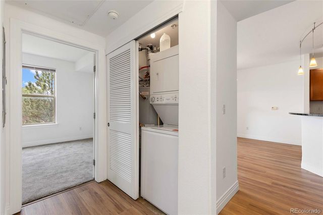 9059 E Panorama Circle B211, Englewood, CO 80112