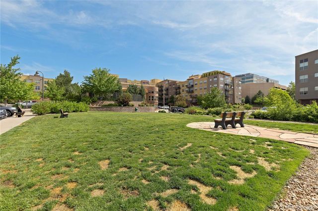 9059 E Panorama Circle B211, Englewood, CO 80112