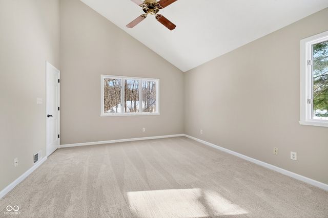 9970 Oakleaf Way, Mccordsville, IN 46055