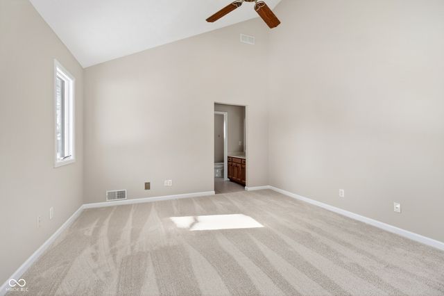 9970 Oakleaf Way, Mccordsville, IN 46055