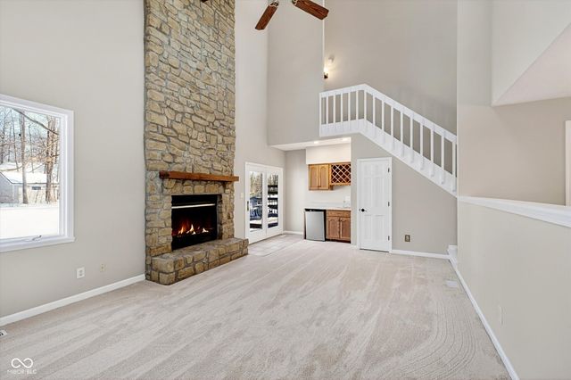 9970 Oakleaf Way, Mccordsville, IN 46055