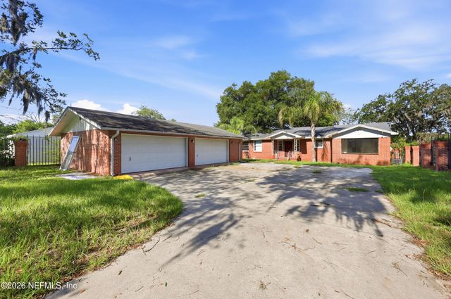 8140 W CONCORD Boulevard W, Jacksonville, FL 32208
