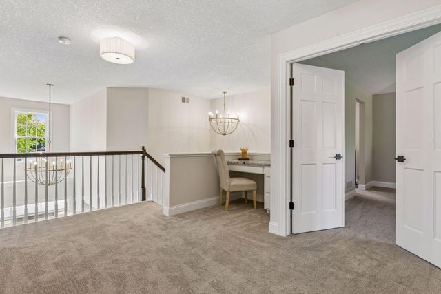 1981 Topaz Drive, Chanhassen, MN 55317