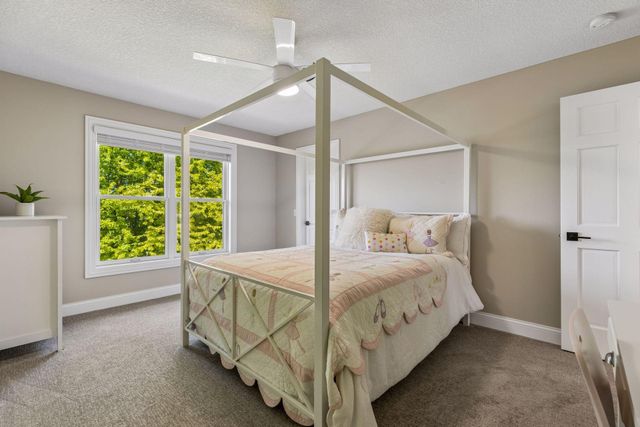 1981 Topaz Drive, Chanhassen, MN 55317