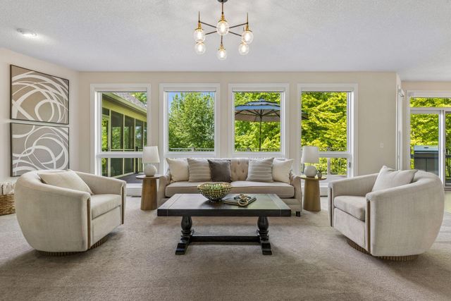 1981 Topaz Drive, Chanhassen, MN 55317