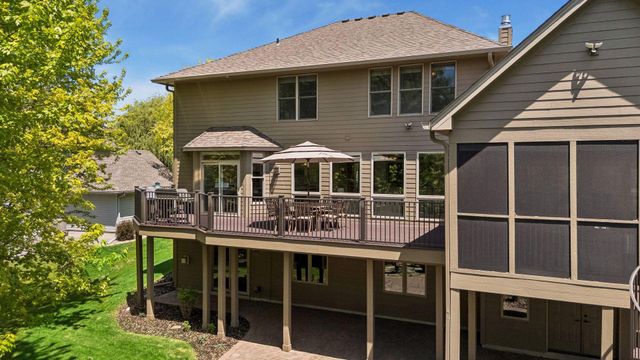 1981 Topaz Drive, Chanhassen, MN 55317