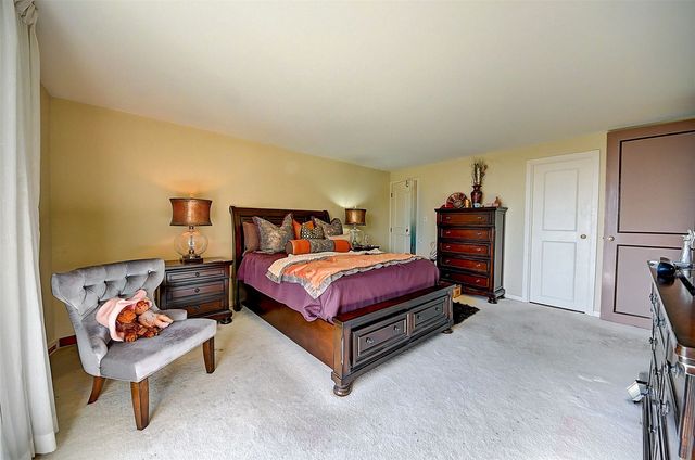 2222 1st Avenue NE 507, Cedar Rapids, IA 52402