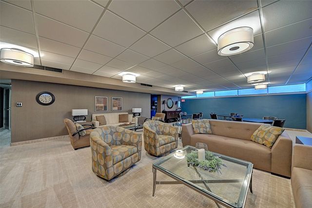 2222 1st Avenue NE 507, Cedar Rapids, IA 52402