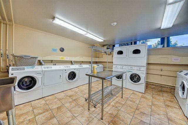 2222 1st Avenue NE 507, Cedar Rapids, IA 52402