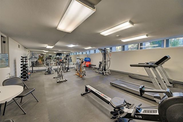 2222 1st Avenue NE 507, Cedar Rapids, IA 52402