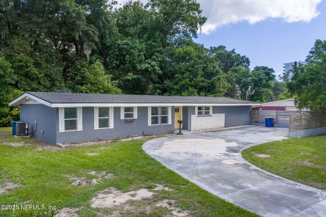 5406 MATANZAS Way, Jacksonville, FL 32211