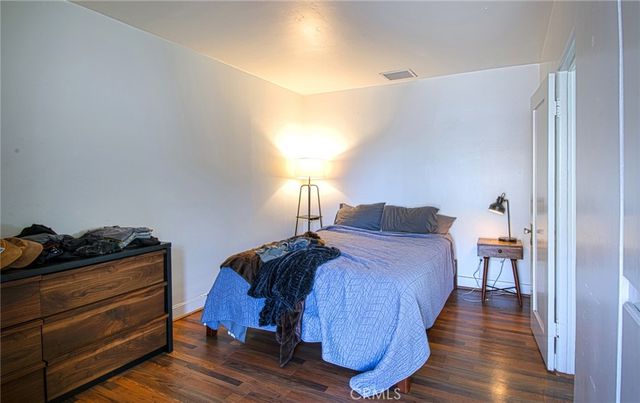 2209 Elden Avenue, Costa Mesa, CA 92627