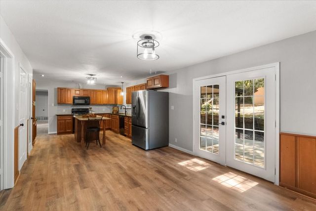 6000 Monterrey Drive, Fort Worth, TX 76112