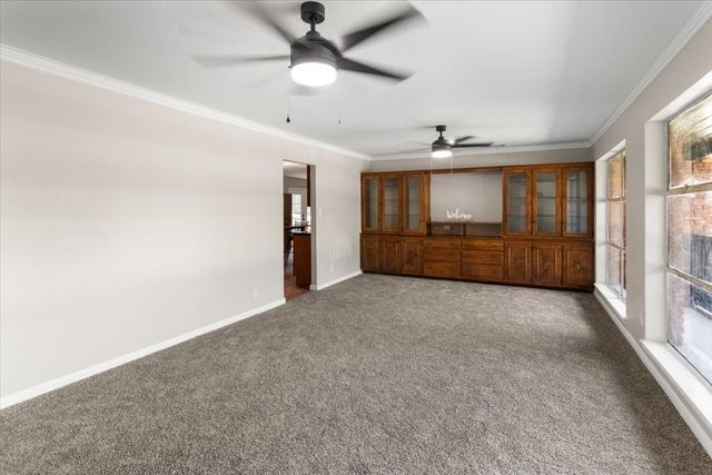 6000 Monterrey Drive, Fort Worth, TX 76112