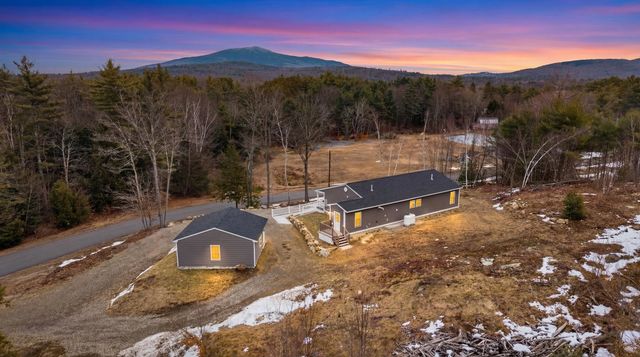 54 Deacons Lane, Troy, NH 03456