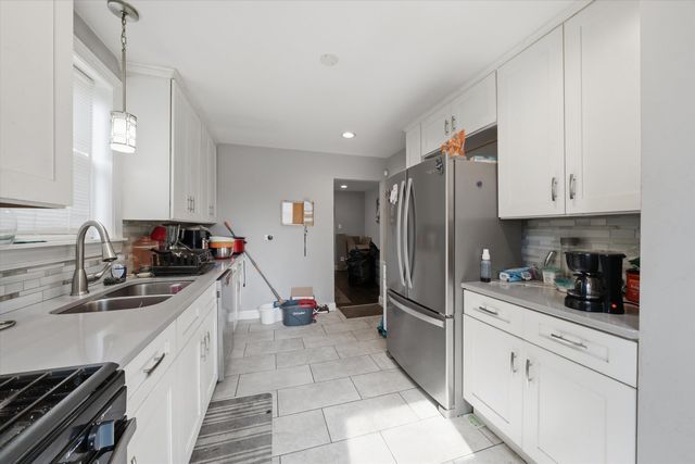 11343 S Green Street, Chicago, IL 60643