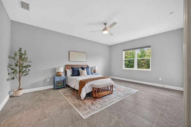 3954 KENNEBUNK LOOP, Mount Dora, FL 32757