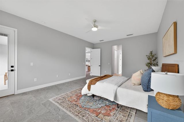 3954 KENNEBUNK LOOP, Mount Dora, FL 32757
