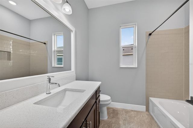 3954 KENNEBUNK LOOP, Mount Dora, FL 32757
