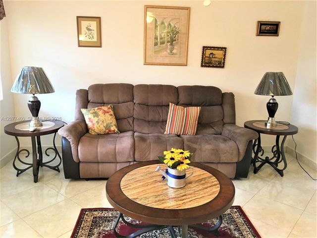 190 Salisbury H 190, West Palm Beach, FL 33417