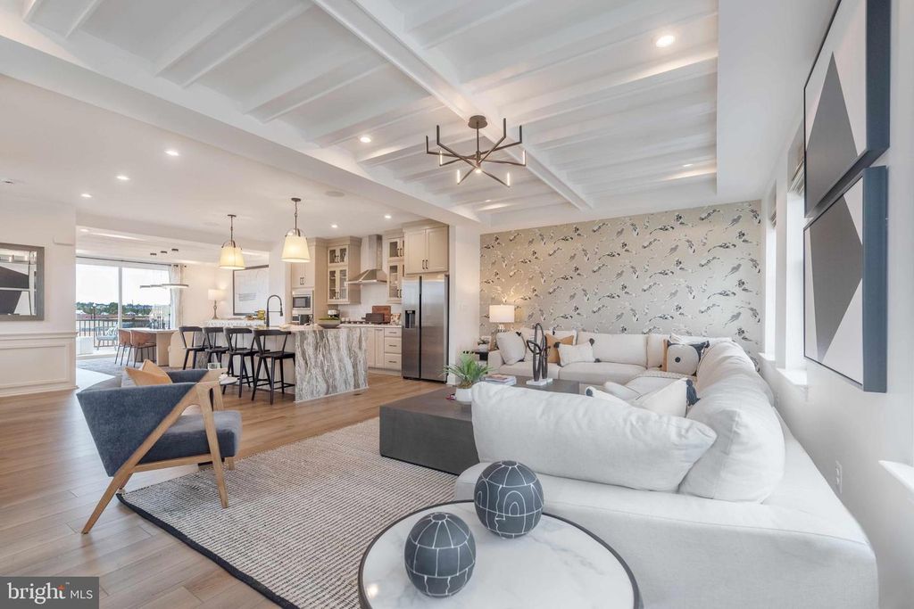 Image 11 of property listing at 23695 HARDESTY TER, Ashburn, VA 20148