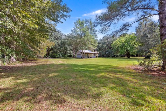 1095 Hughes Road, Johns Island, SC 29455