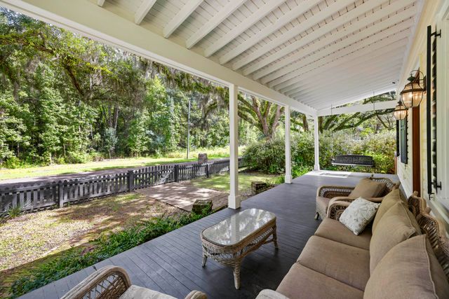 1095 Hughes Road, Johns Island, SC 29455