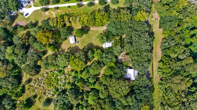 1095 Hughes Road, Johns Island, SC 29455