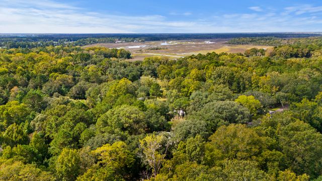 1095 Hughes Road, Johns Island, SC 29455