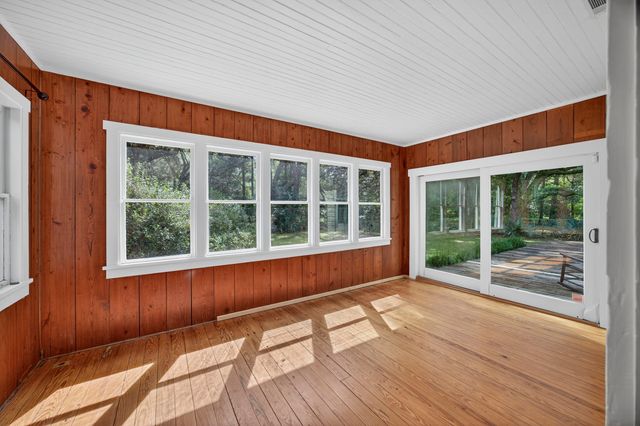 1095 Hughes Road, Johns Island, SC 29455