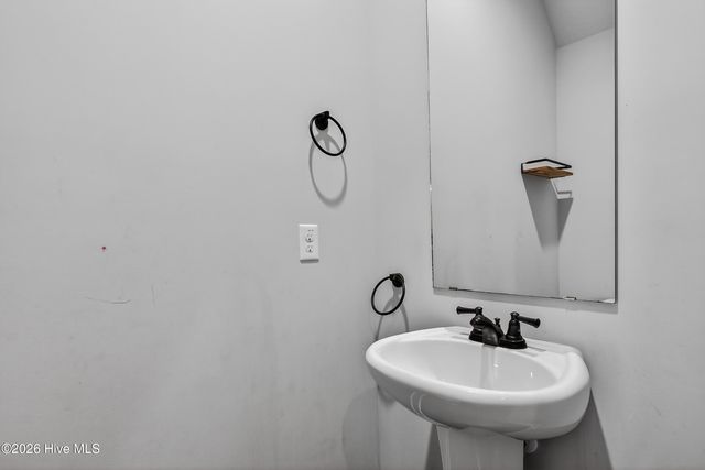 412 Elgin Road, Hubert, NC 28539