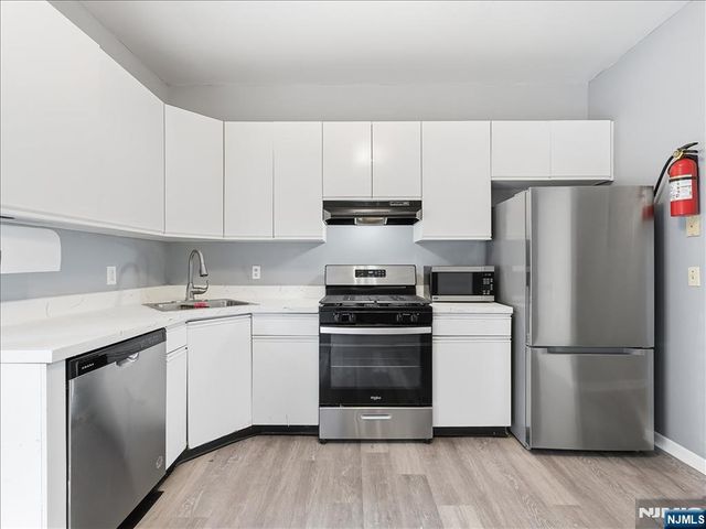 4 Derby Street 2, East Orange, NJ 07018