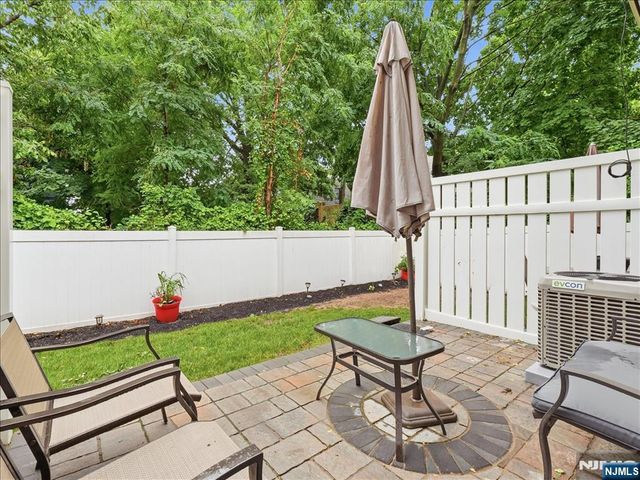 4 Derby Street 2, East Orange, NJ 07018