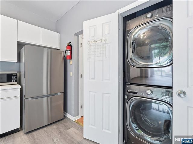 4 Derby Street 2, East Orange, NJ 07018