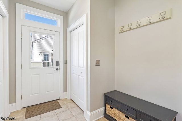 1032 Kipling Rd, Elizabeth City, NJ 07208