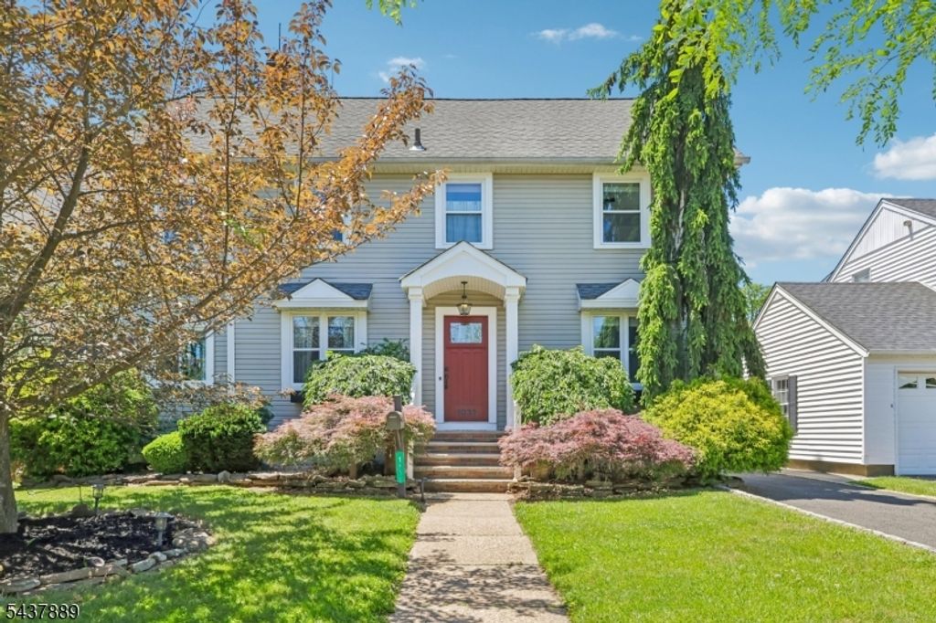 1032 Kipling Rd, Elizabeth City, NJ 07208