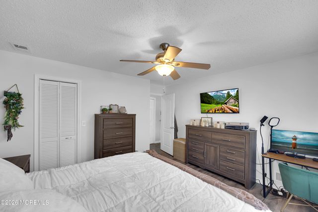 161 Lilac Court, Jackson, NJ 08527