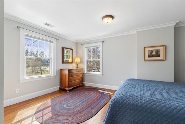 209 Waltham St, Lexington, MA 02421