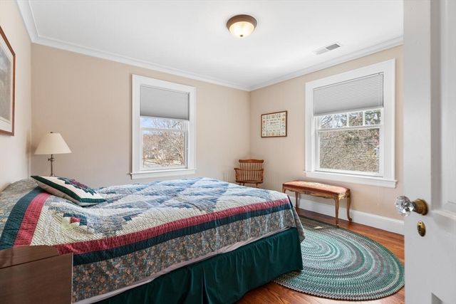 209 Waltham St, Lexington, MA 02421