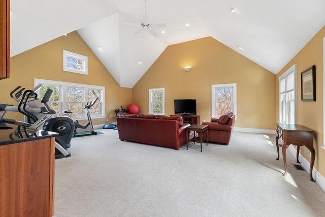 209 Waltham St, Lexington, MA 02421